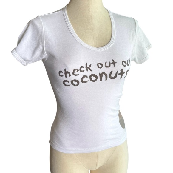 Y2K Made in USA Whimsical Malibu Coconut Baby Tee size Medium - Picture 4 of 12